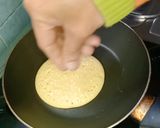 Foto langkah ke 4 dari resep Martabak lipat.