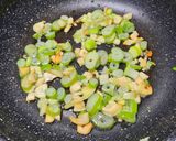 Foto del paso 4 de la receta 22. Revuelto de espárragos y champiñones