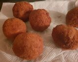 A picture of step 12 of Scotch Eggs.