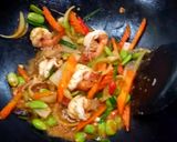 รูปขั้นตอนการทำที่ 6 ของ กุ้งผัดกะปิสะตอ