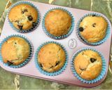 Foto del paso 3 de la receta: Muffins de Banana 🍌 con aceite y chips de chocolate 🍫