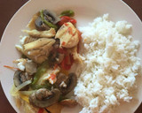 Foto del paso 5 de la receta: Tilapia con champiñones y pimientos