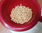 Foto del paso 1 de la receta: Potaje de garbanzos y verduras con quenefe de cuscús