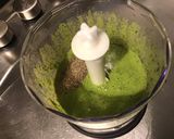Une image de l'étape 4 de Sauce verte au persil et moutarde douce.