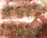 Baconbe göngyölt sertés szelet tojással töltve, vele sült burgonyával recept fázis 1 fotója