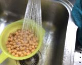 Foto del paso 2 de la receta: Garbanzos con callos (el arte de juntar dos botes)