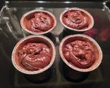 Foto del passaggio 5 della ricetta Tortino al cioccolato con cuore morbido