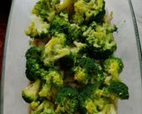Brokkolis csirkemell "csőben sütve" recept fázis 7 fotója