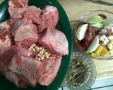 Foto del paso 1 de la receta: Barbacoa de res en chile cascabel