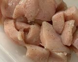 Une image de l'étape 1 de Sweet and sour chicken 🇨🇳.