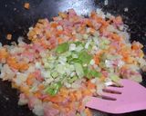 Foto langkah ke 7 dari resep Martabak kentang wortel.