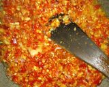 Foto langkah ke 4 dari resep 50. Ayam Sambal Terasi Daun Jeruk.
