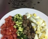صورة لخطوة 1 من وصفة سلطة البيض بالزبادي 🥚🥗✨