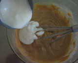 A picture of step 9 of Raspberry Caramel Muffins.