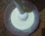 A picture of step 4 of Mawa Malai Kulfi.