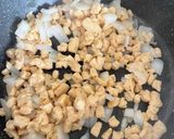 Foto del paso 2 de la receta: Hamburguesas de soja texturizada con patatas fritas