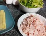 Foto del paso 1 de la receta: Tortilla de lechuga y jamón con centro de queso🥬🧀