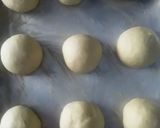 Foto langkah ke 3 dari resep Korean garlic cheese bread versi ekonomis.