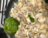 Foto del paso 6 de la receta: Espaguetis con setas champiñones y filete de atún