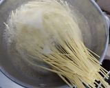Foto langkah ke 2 dari resep Spaghetti Daun Jeruk.