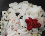 Foto del paso 6 de la receta: Alubias negras con calamares