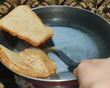 A picture of step 5 of Omelette sandwich.