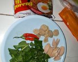 Foto langkah ke 1 dari resep Indomie Goreng Nyemek.
