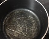 Foto del paso 2 de la receta: Atún en lata guisado