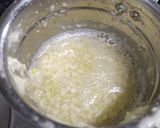 A picture of step 2 of Urad dal dahi bhalla.