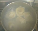 Foto del paso 4 de la receta: Agnolotis rellenos de ricotta con estofado de pollo