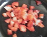 स्ट्रॉबेरी योगर्ट (strawberry yogurt recipe in Hindi) रेसिपी चरण 2 फोटो
