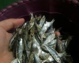 Foto langkah ke 4 dari resep Ikan Asin Krispi.