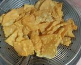 Foto langkah ke 3 dari resep Kripik pangsit.