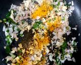 A picture of step 1 of Garlic poha🤩.