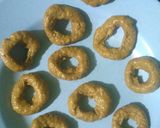 Foto langkah ke 5 dari resep Kue Cincin.
