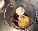 Une image de l'étape 2 de Marinade ail moutarde orange soja piment.