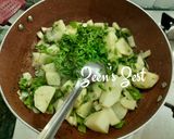 A picture of step 2 of Aloo Suvaa Shimla Mirch.