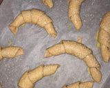 Teljes kiőrlésű kifli recept fázis 3 fotója