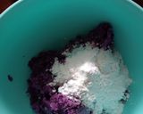 Foto langkah ke 1 dari resep Ube Tang yuan Kuah Susu.