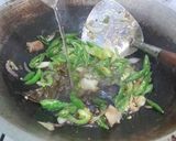 Foto langkah ke 3 dari resep Telur Ceplok Soun Cabe Ijo.