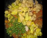 A picture of step 4 of Vegan pot pie.
