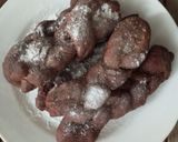 Foto langkah ke 7 dari resep Donat Kepang Pisang Cokelat (eggless dan no ulen).