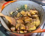 Une image de l'étape 17 de Duo de pommes de terre au lard et bouillon de sanglier.