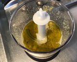 Une image de l'étape 7 de Marinade au miel, citron vert, échalote et baies (pour poissons et mollusques).