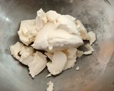 Foto del passaggio 2 della ricetta Crostata di ricotta e uvetta