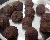 গুড়ের নারকেল নাড়ু (Gurer Narkel naru recipe in bengali) রেসিপির ধাপ 2 ছবি