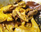 Foto langkah ke 3 dari resep Ayam Goreng Kuning.