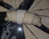 Foto del paso 9 de la receta Croissant con relleno de chocolate