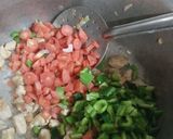 A picture of step 2 of Chicken Macaroni.