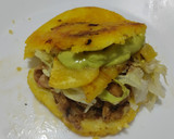 Foto del paso 7 de la receta: Arepa🫓de Pollo🍗hawaiana🥯🍍🥑